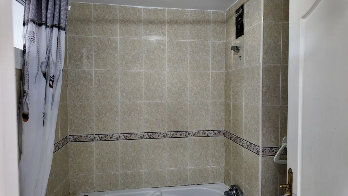 bb29188e-d0f5-49de-8212-01b6a0f48f30