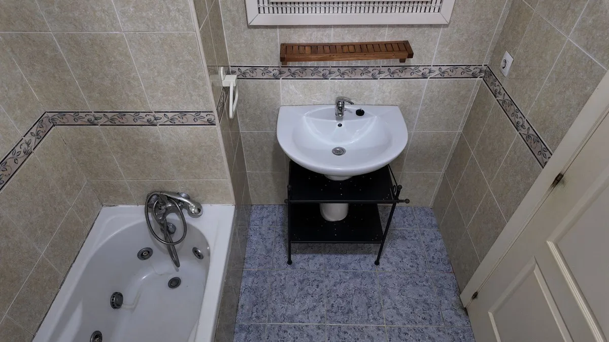 bcb5bc22-0427-4a64-b9cf-f422f564d938