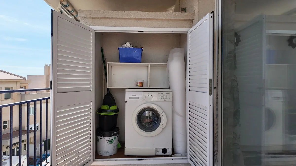 fabb3df5-ddaa-49f9-8678-9caab6ca8865