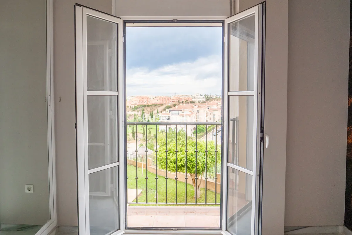 66f6506a-ba6f-4fd4-ae80-bc2fdc8de229