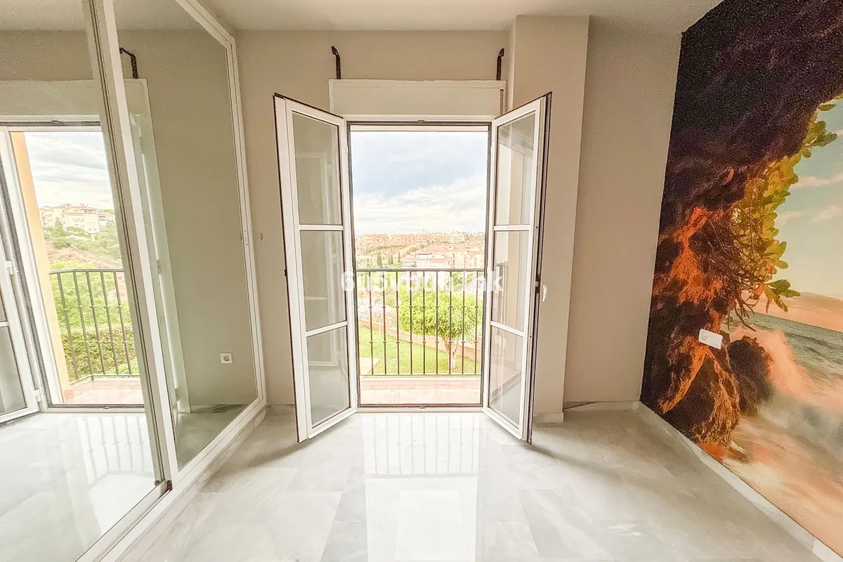 aed72b6e-6c77-4cf4-af50-8cf5de65c606