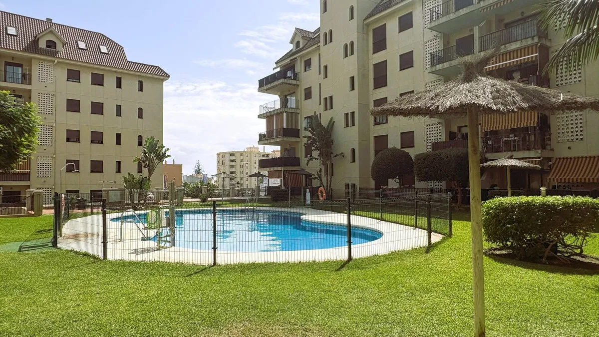 6d01ed54-eaaf-42e9-97a4-4426a666f08a