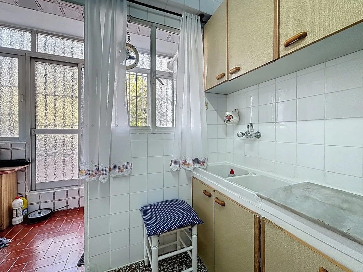 4cb9643b-2c36-422a-a6e0-f0ee22521039