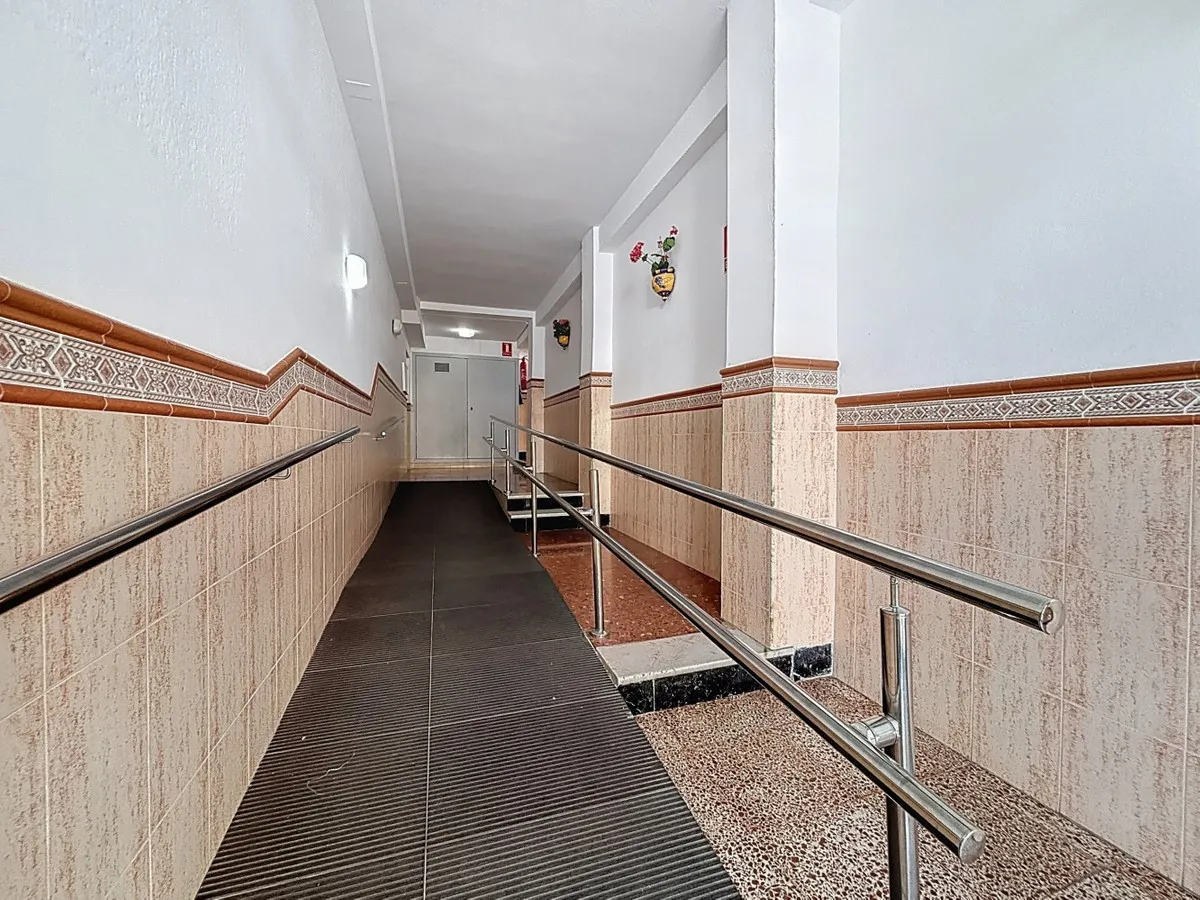 cb051d6e-611f-4282-a719-9404a030159a