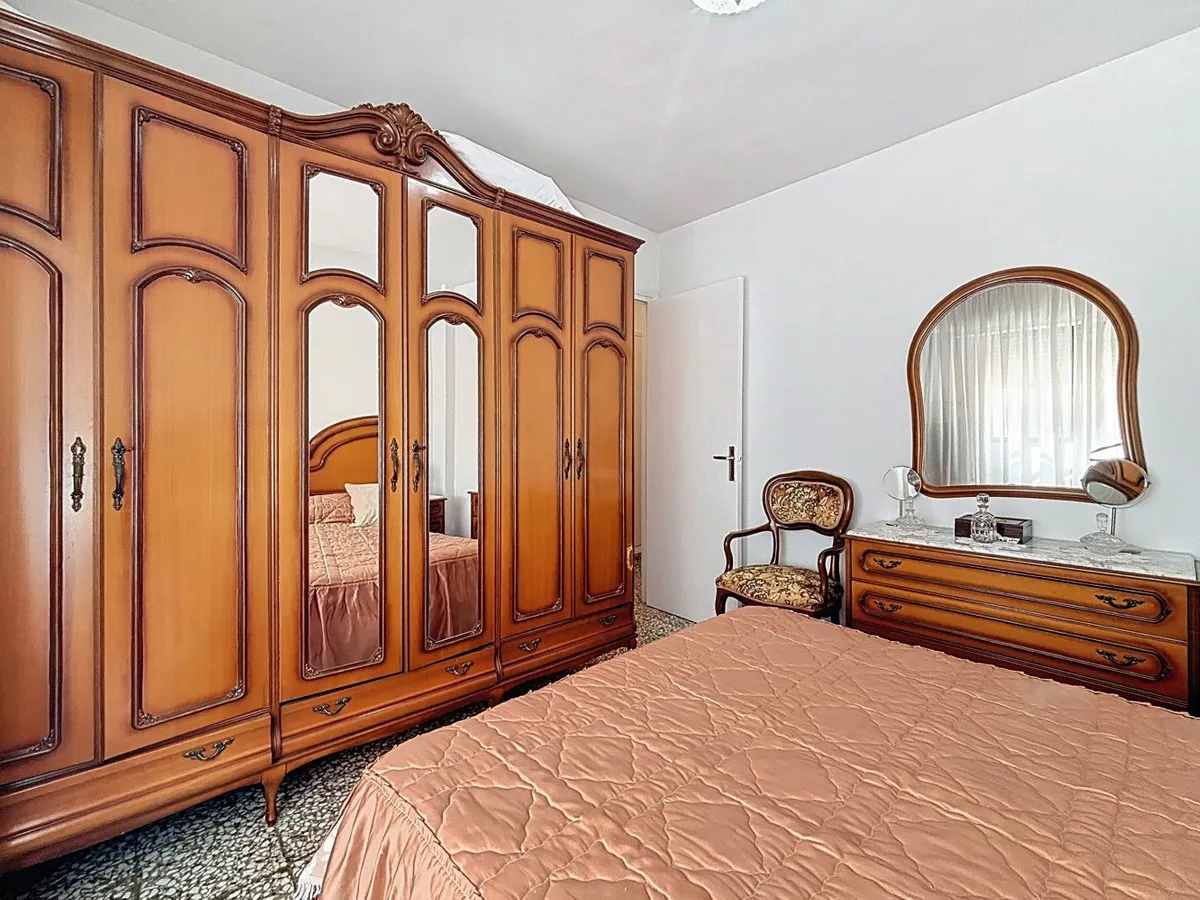 d1ac42e5-85fa-46c8-8d02-66100c25055f