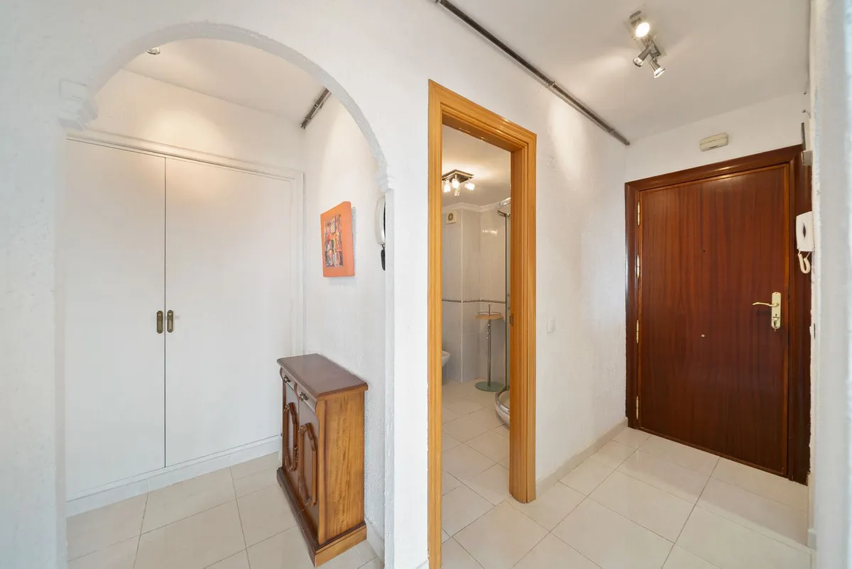 38533c68-6ba0-4f79-b369-7c04ab5d42d9