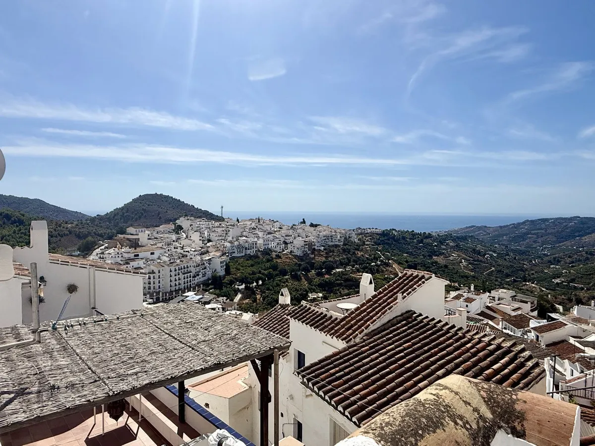 5c966d98-5bcf-4677-894d-277f3c51bde9