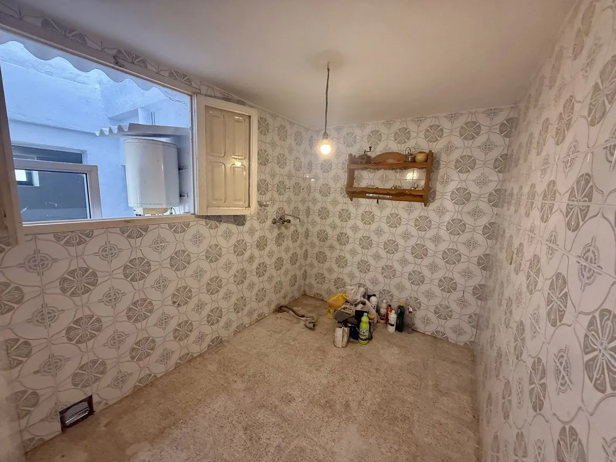 b426bb5e-d0b8-4a90-8f0d-f1bf66c90915