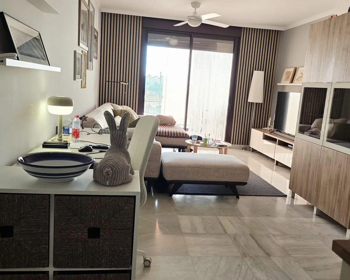 0b6382c9-fabd-4d72-9cec-fceb3dad8151