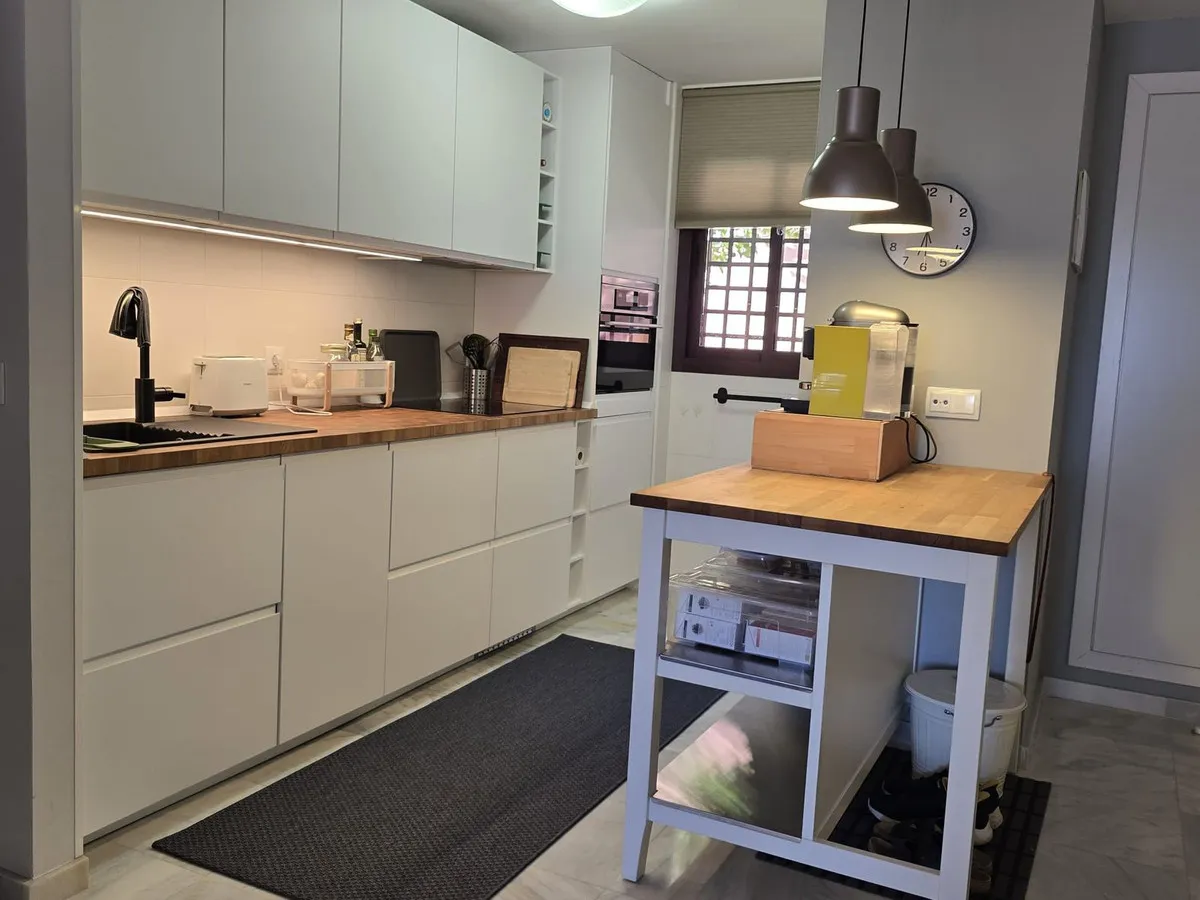 45fe469d-79c4-47a9-b986-54a482f56976