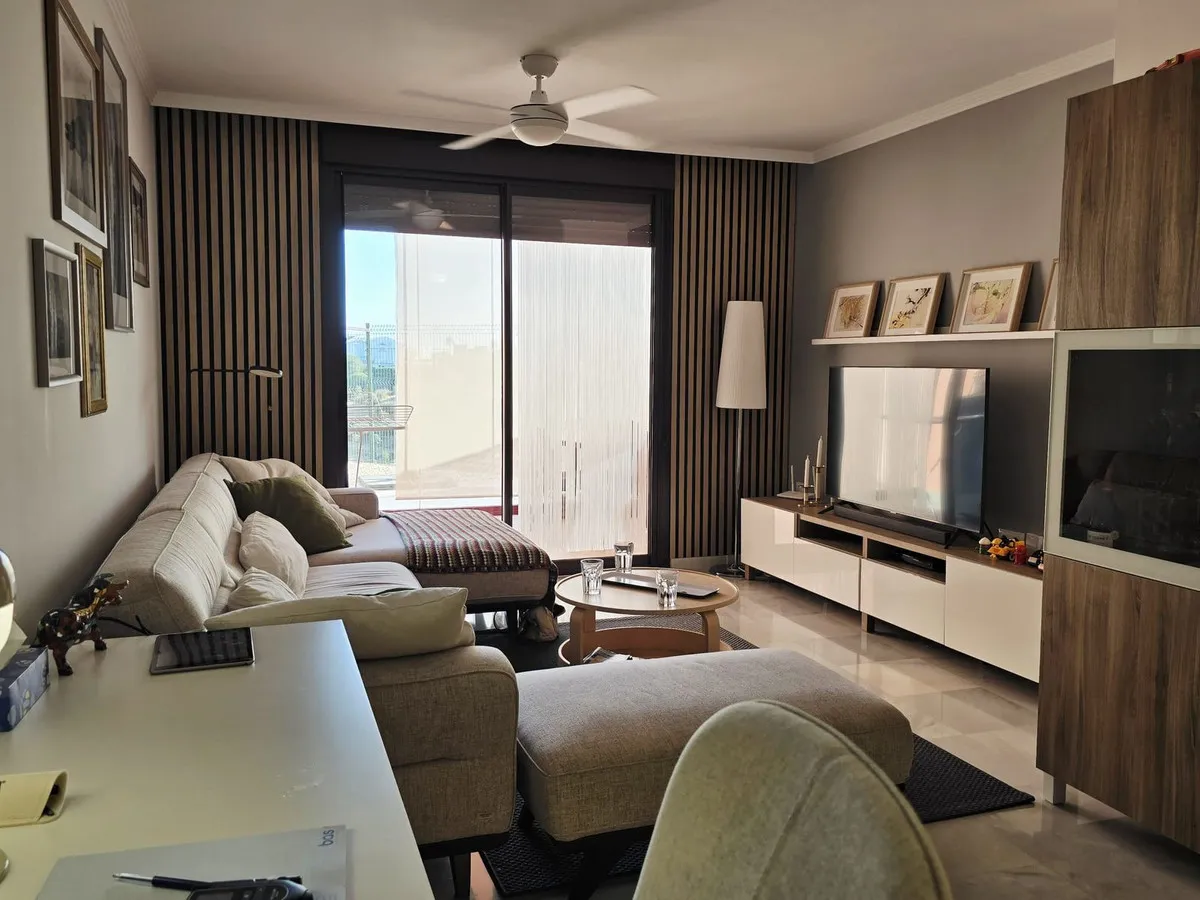 4ff3838c-9b4e-4301-935e-1e8e4d29f2c8