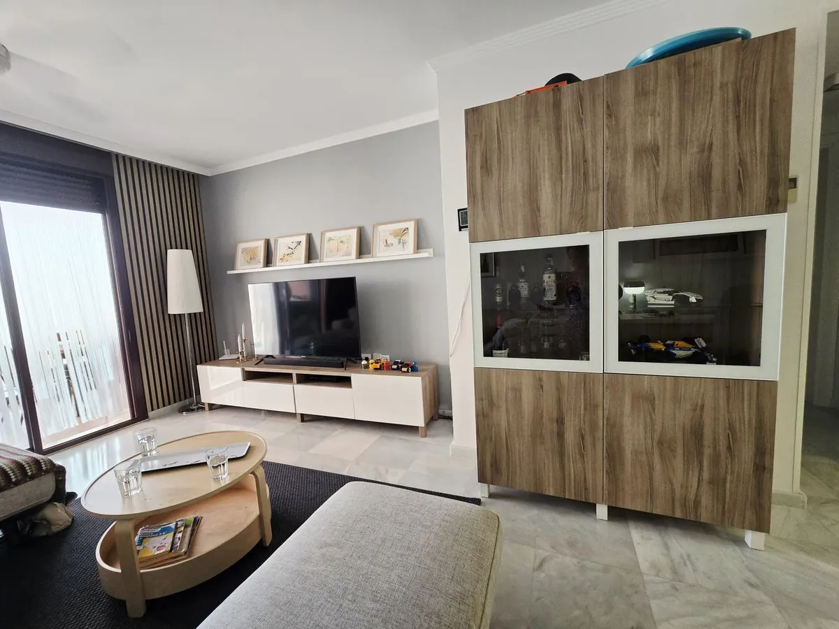 e219eb2b-9062-48f3-9070-b4ad9fad8c49