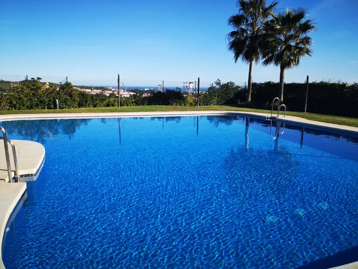 ff34d030-70dc-4f08-ae73-da53054db623