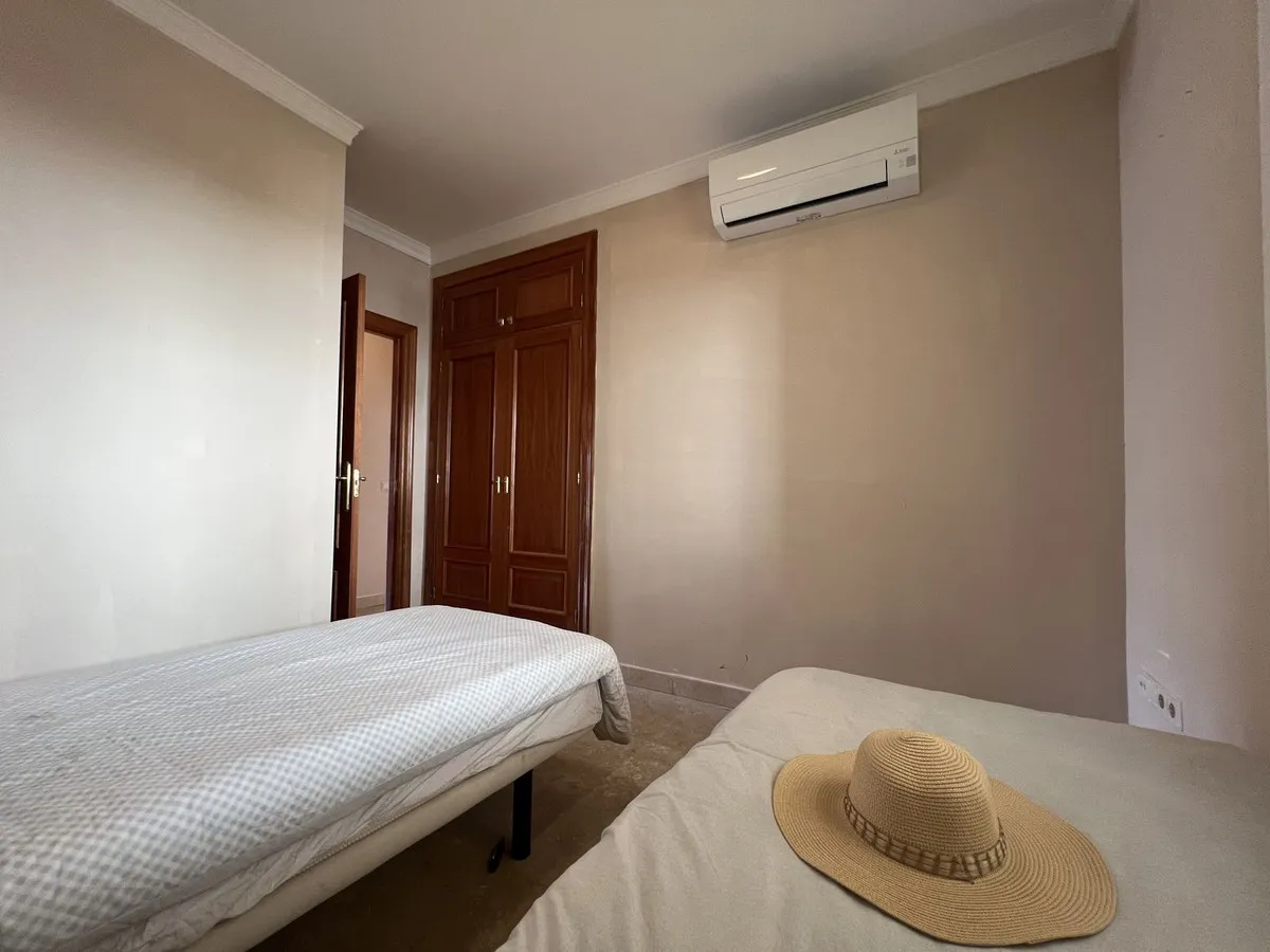 466b02c4-19b7-4f48-8889-214e93bcb2f3