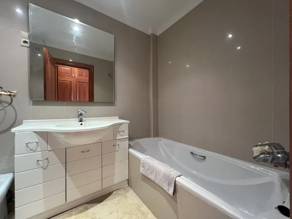 f46b5609-bf1d-4608-9046-b3278026553a