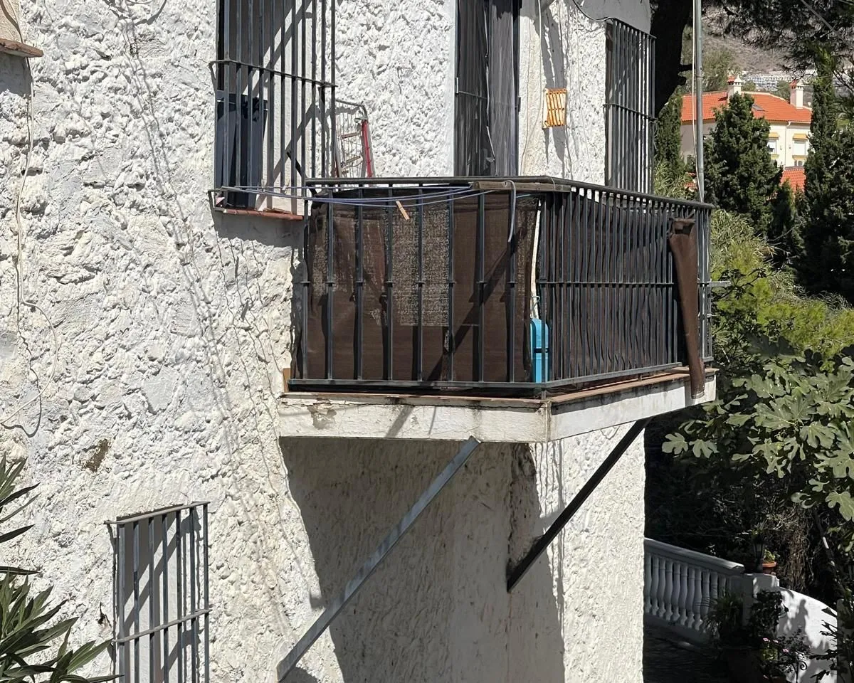 19b735aa-3aec-4c84-b6a1-7d12359f997b