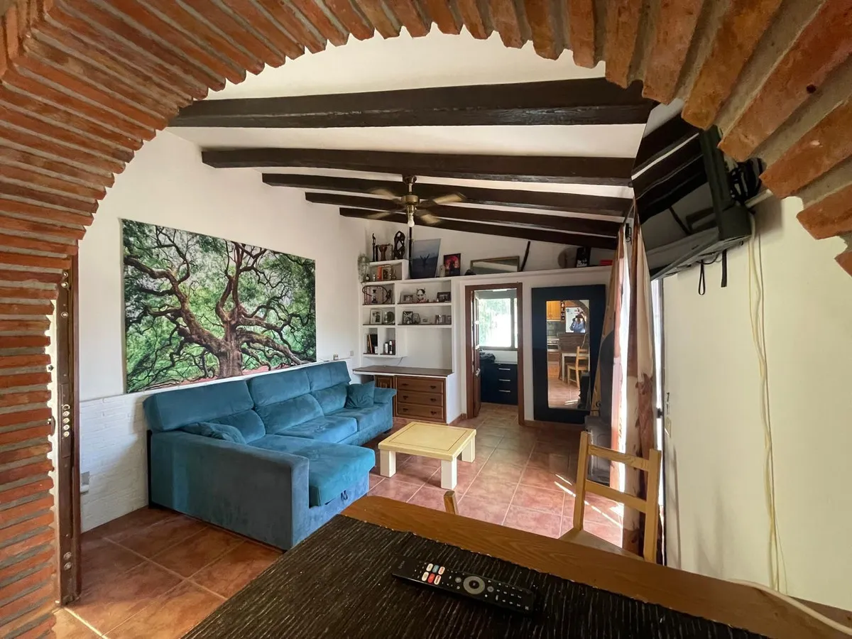 c05ef3e2-1d36-41db-b7de-8a21bf4ecebd