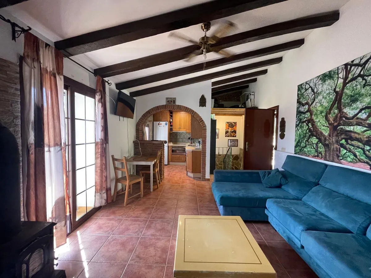 eeaa8540-0928-4701-b7d7-f5a8a5a64120