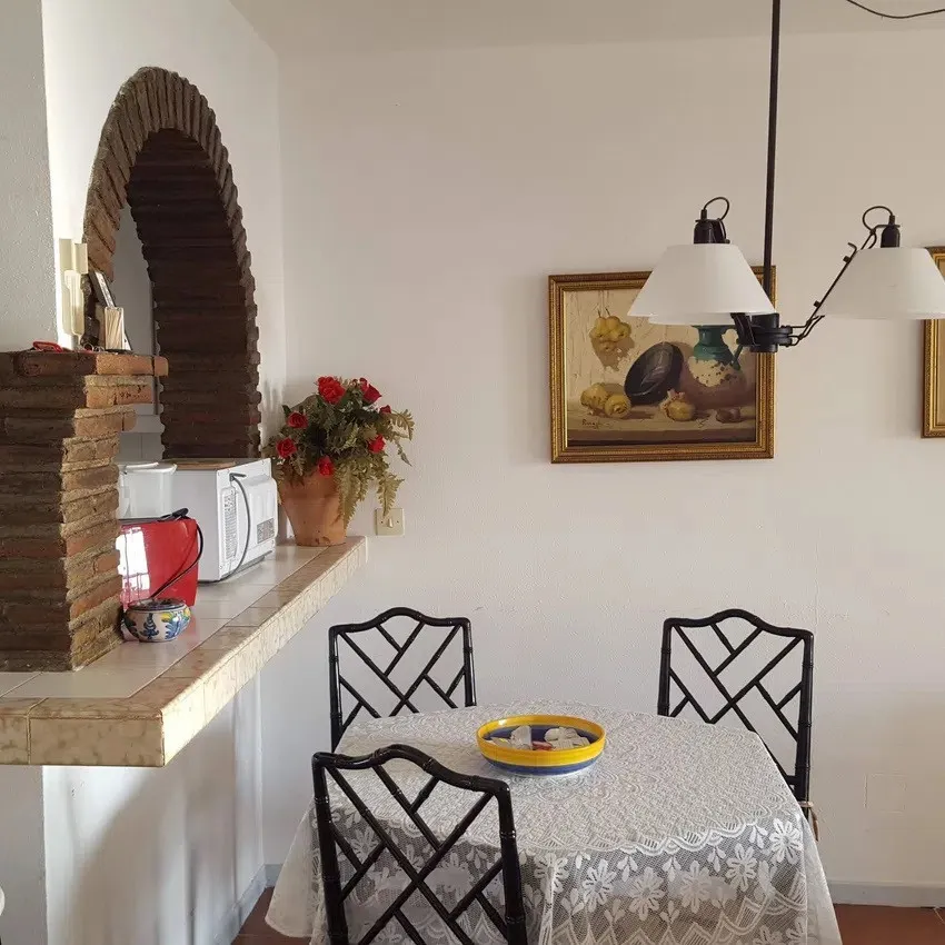 3c5b2836-6a28-48d1-b0e4-8f514d17ab08