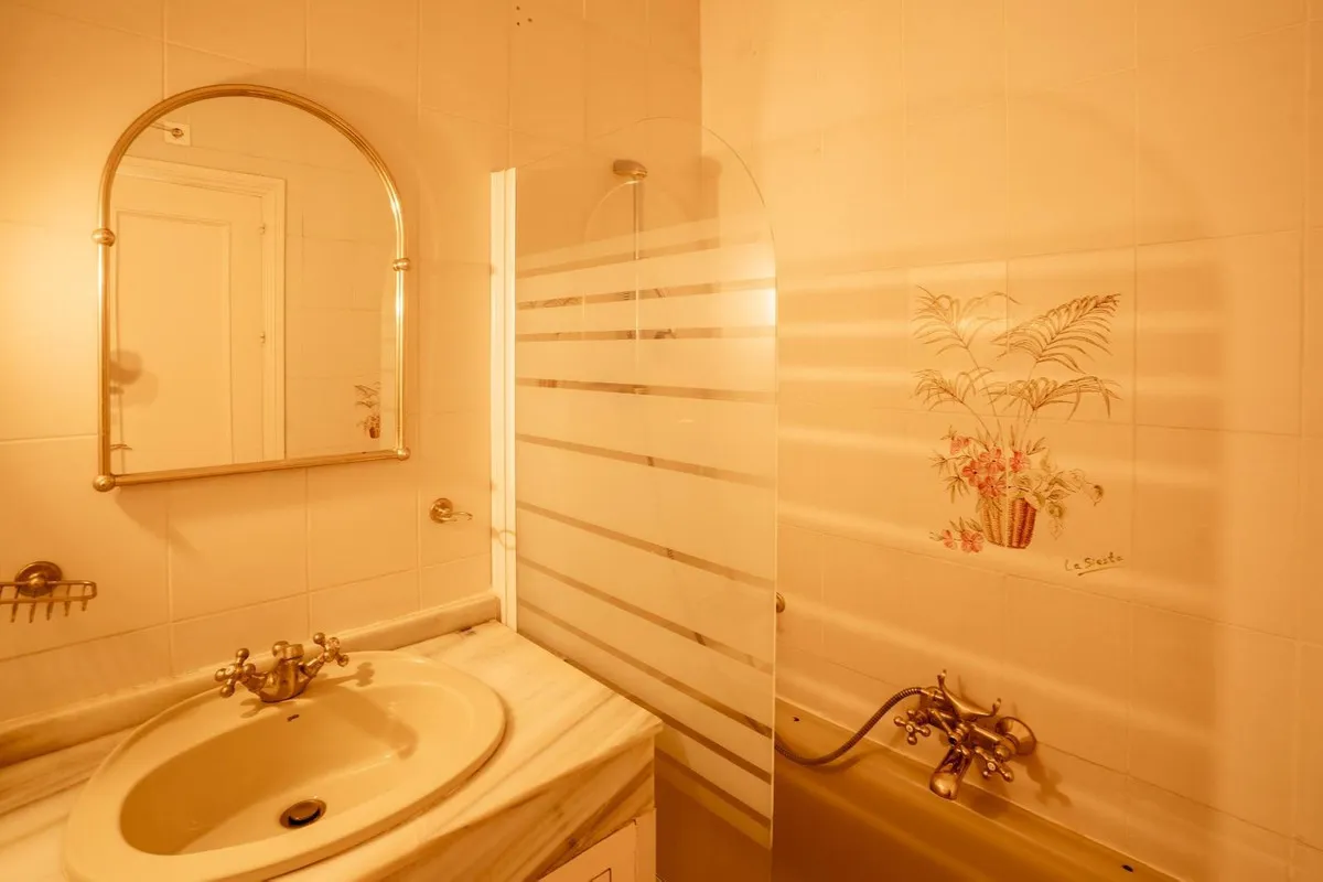 01501ea4-40a8-4874-8839-a92ba0cfdd50