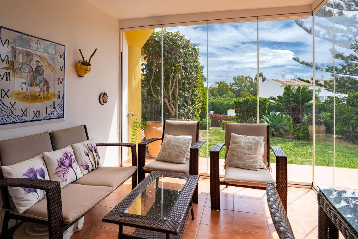 8d37eb3d-516d-432b-b4ab-dd3f30b52fe0