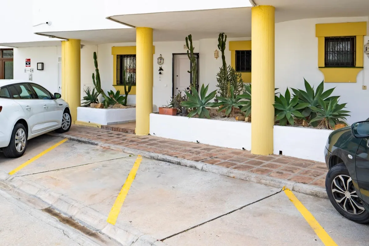 e4f7d8a7-cc3e-4d66-b397-6474cf8176a1