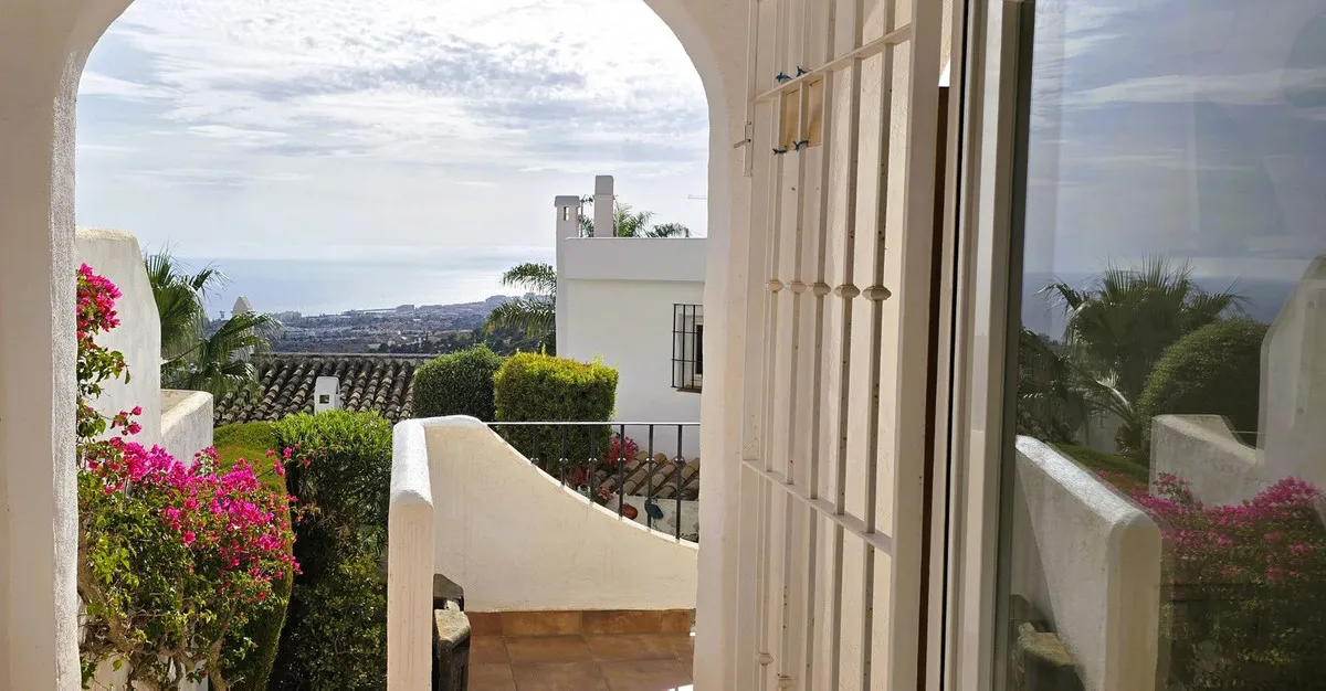 5f08d78d-d467-44b1-b027-180e7a81b591