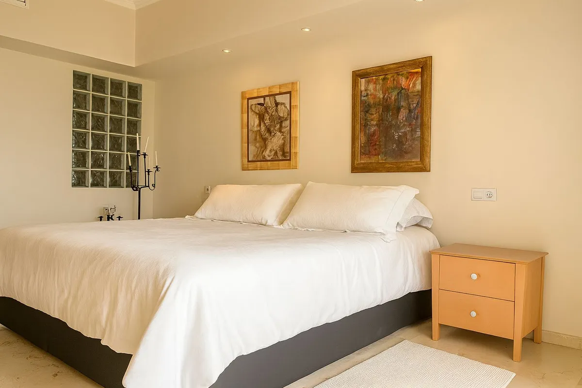 f3c13012-3666-4723-a821-fecb611a6d70