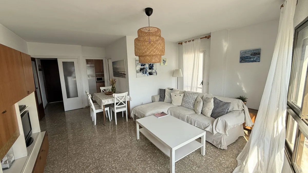 6c595755-cc34-4243-85b9-aeeb392fa6a2