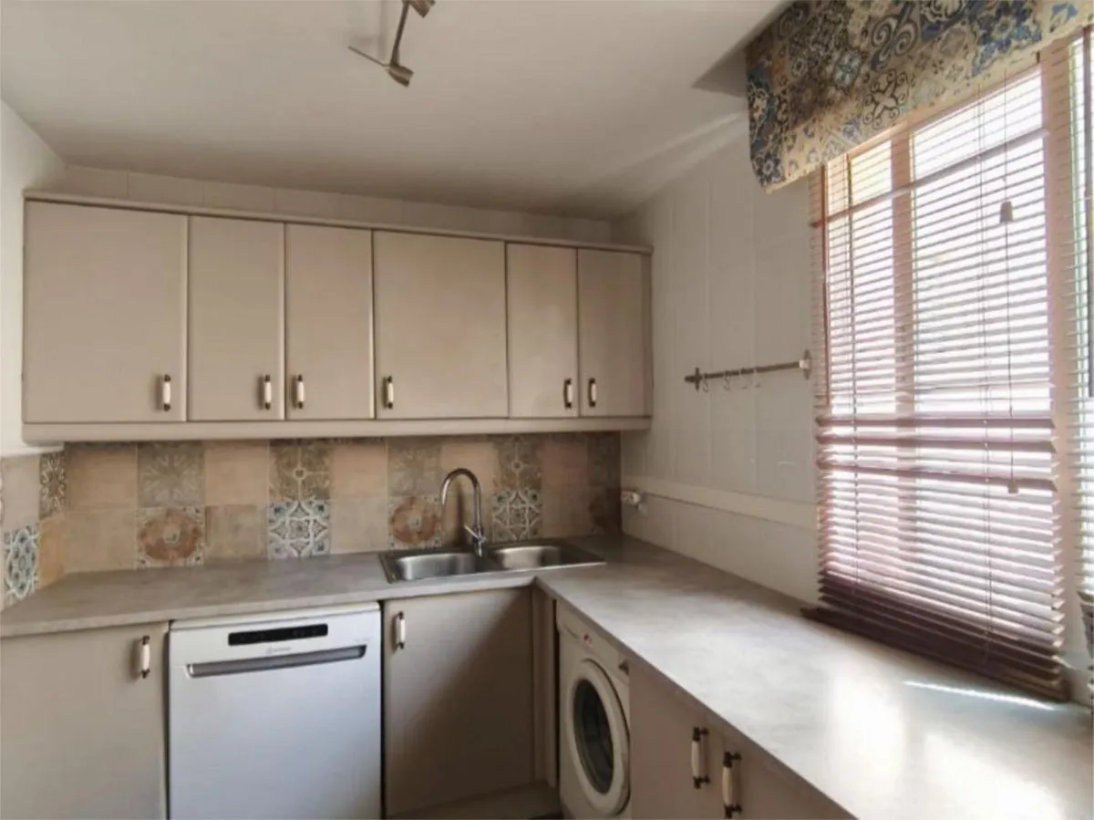 0fbc52ce-98fb-40db-bb7a-135308b2e8b7