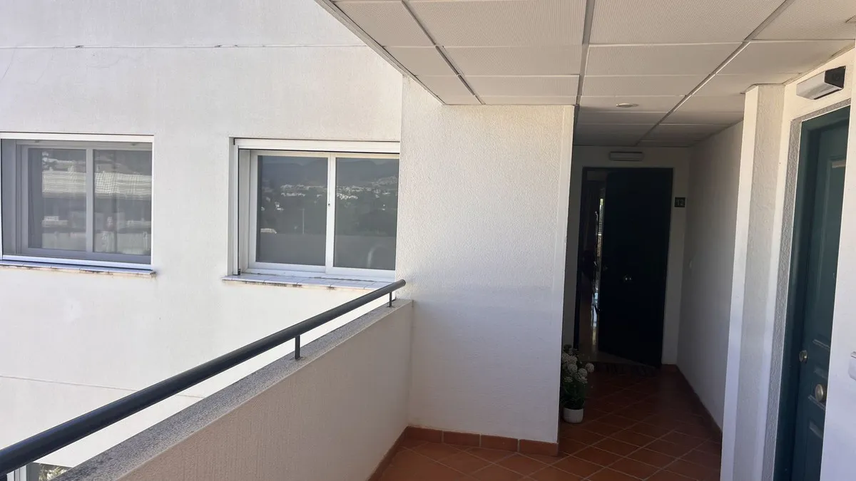 aaed41a7-2789-48e6-bfe0-c622b15d4407