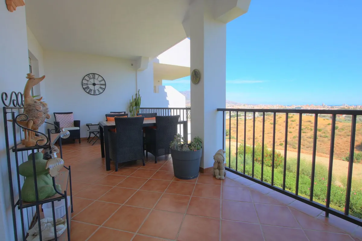 348a5b18-a5e2-41d7-9adb-13cb365eab0e