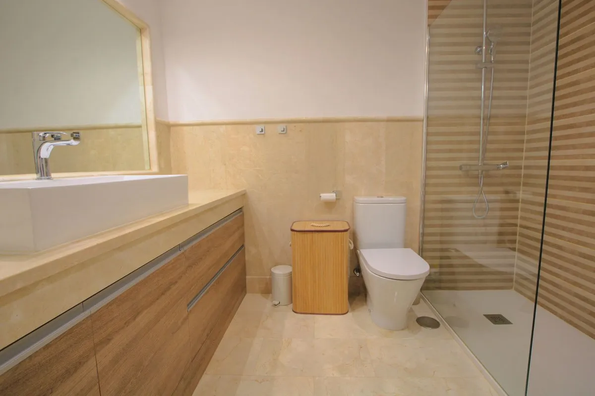 cb1e7c75-7809-4cfa-be4c-eb01d1e321d8