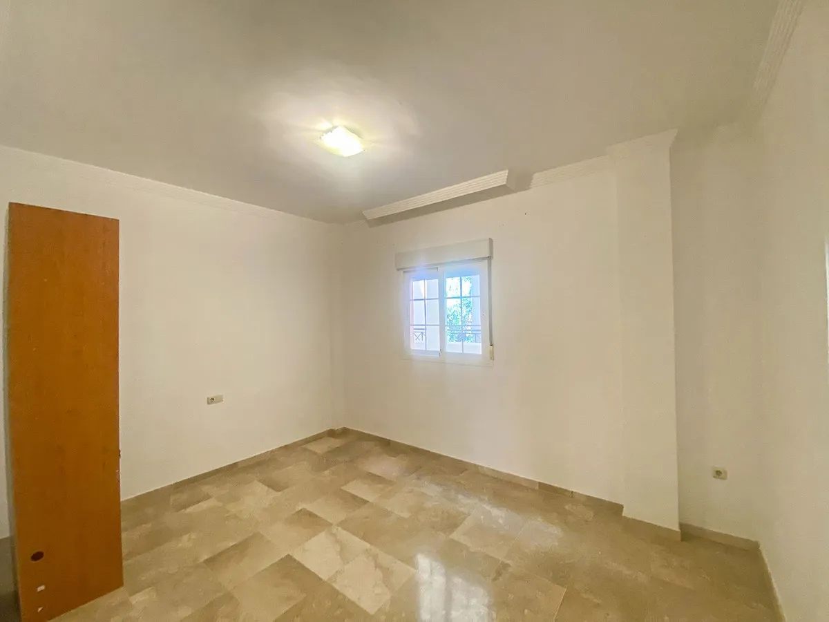 38a0b954-25e9-4355-bbc8-42ea8c308a6c