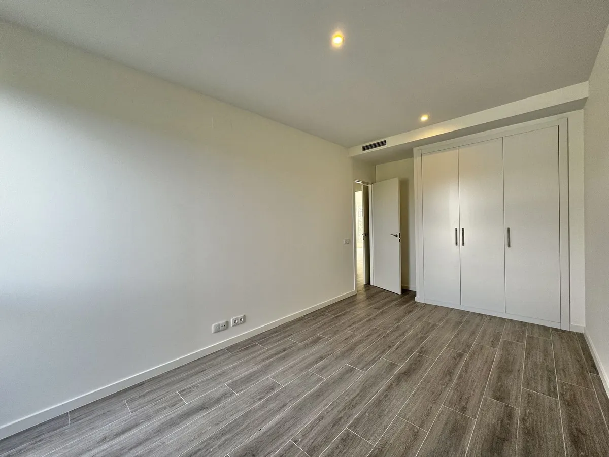 5a90d7d9-0b7c-4765-bcd0-756ec9329886