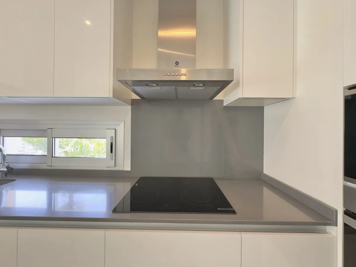 764cd468-91e5-43d9-a30f-dfef4c9ab615