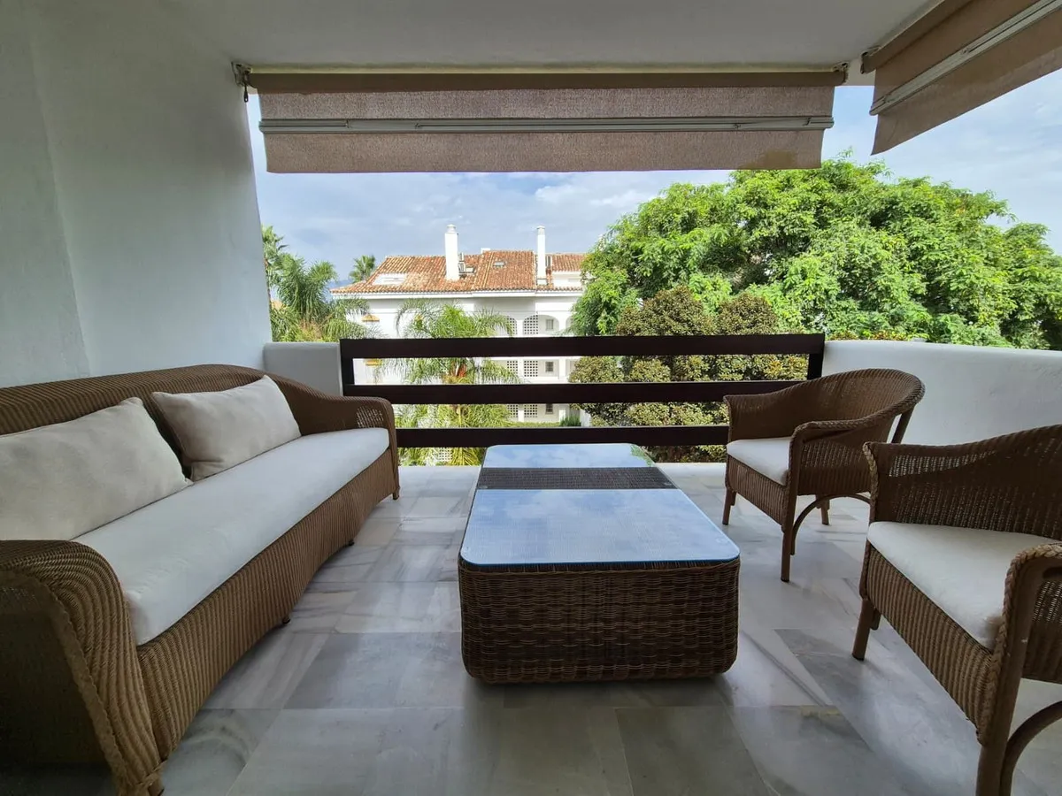 163ad574-e030-47e7-b96b-fd160493763a