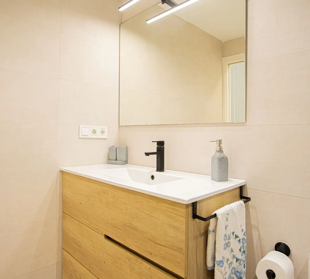 424a6fd3-c1e3-429a-80cd-2b8b3fd3ee69