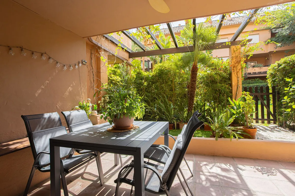 7507da3b-b2ed-40af-b5f7-ffef4ee3309d