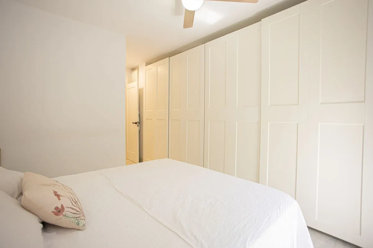 b5c45d79-e878-4d45-baa1-f680cb841f3f