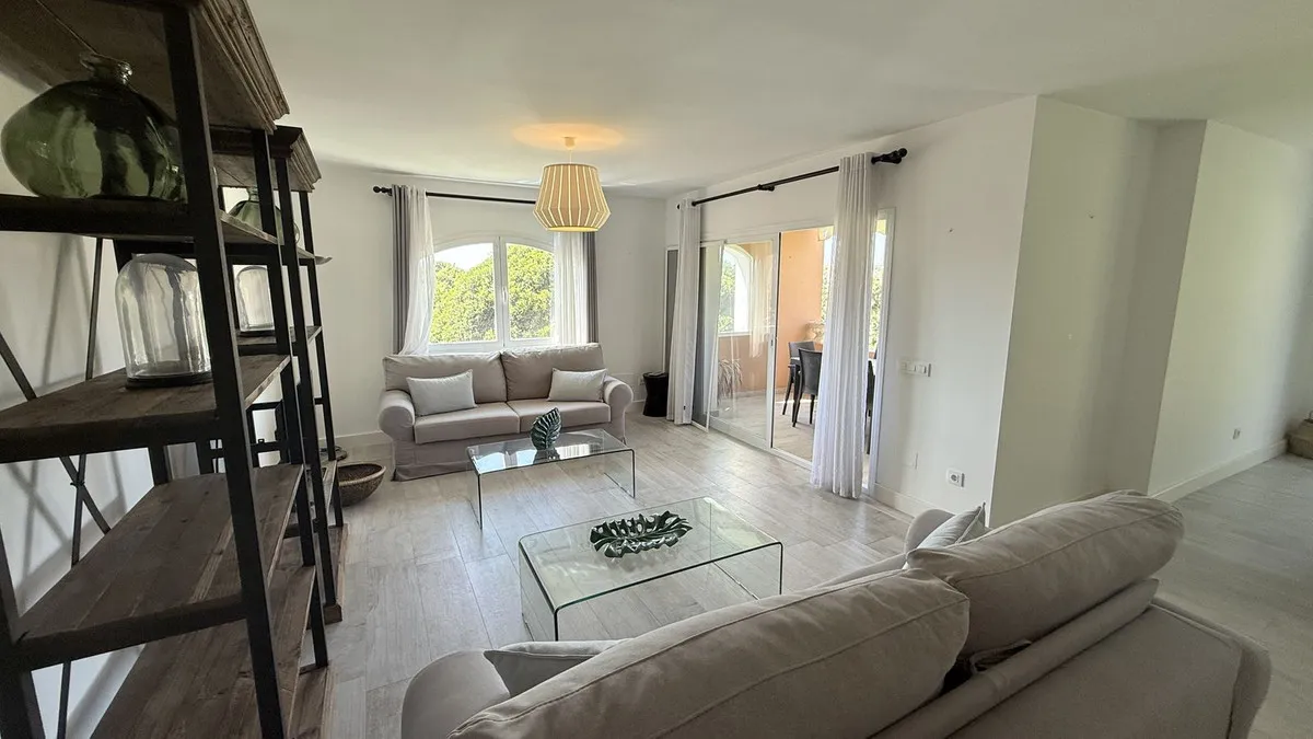 8f647075-db26-4fc0-af79-6d96ded3ac9a