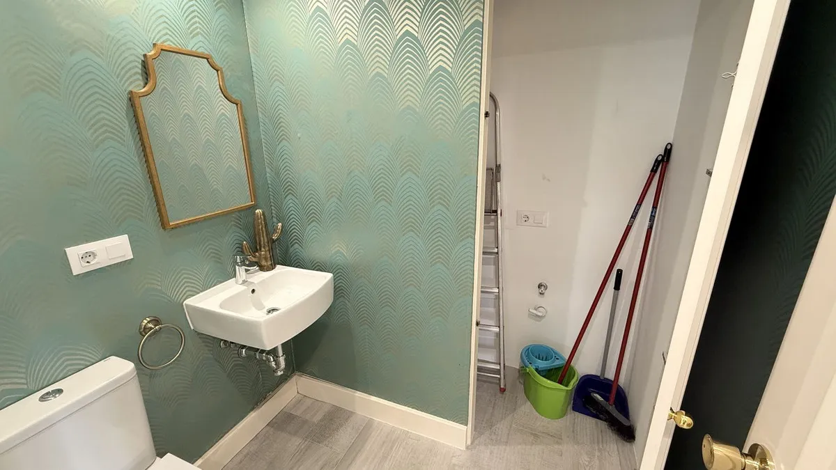 90059d78-d05f-408a-9462-3594199e18ad