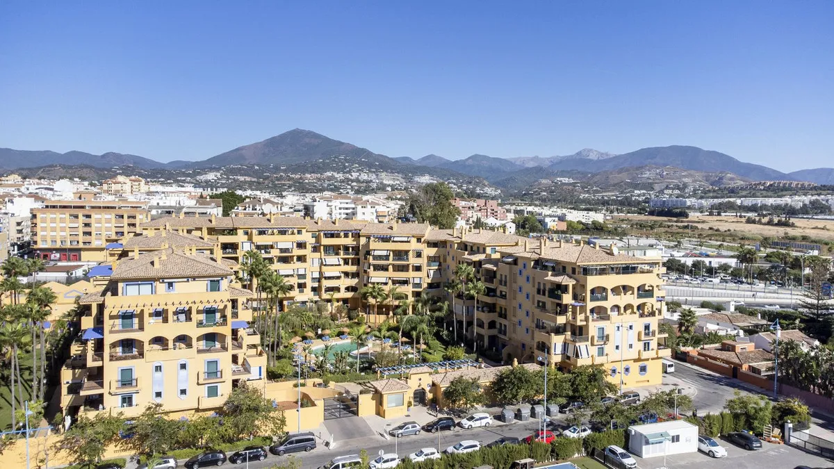 487002f3-2a23-42fe-aa21-ebbc73185f7a