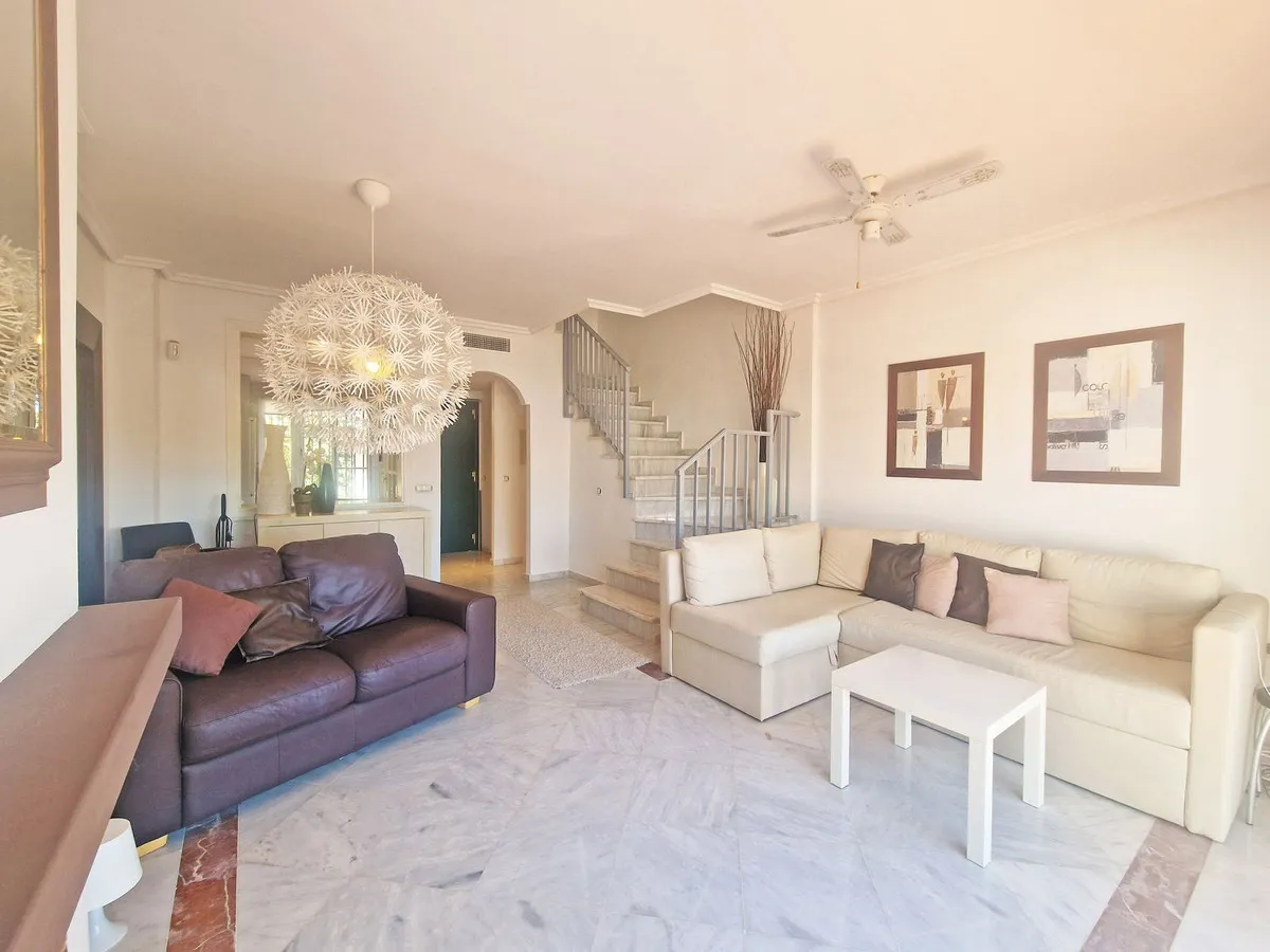 c6bd77ab-600c-4914-b26e-ff2d29faaf96