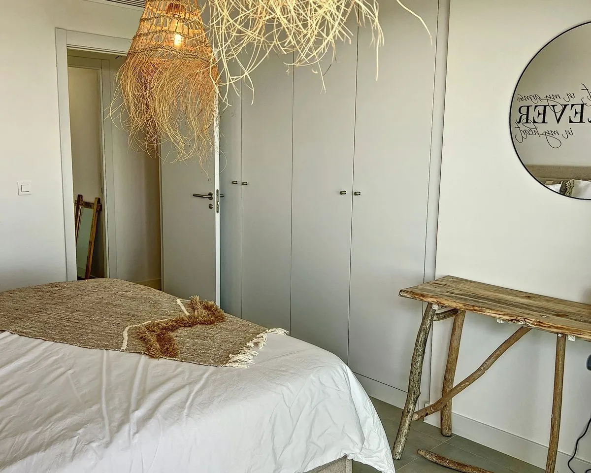 1a48c3e0-503f-4475-8d87-4614bfe8775f