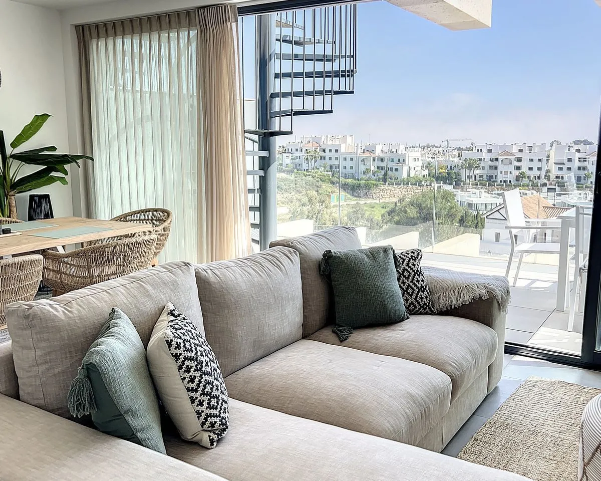 2b56f09d-c04c-472f-9f0c-0ccadfcaf584