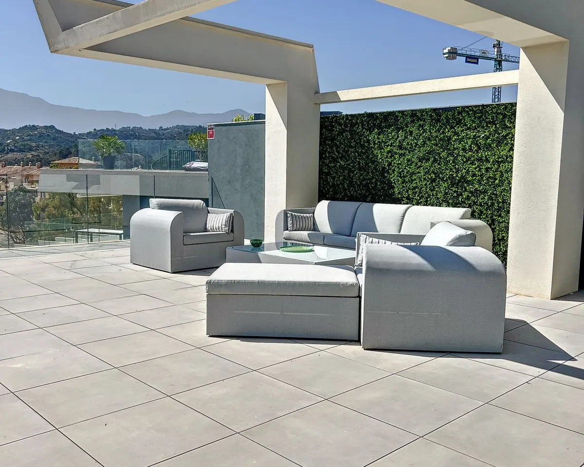 8aff44ca-05f9-4e57-b8cd-494173f3dca8