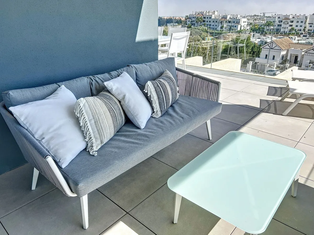 99cda834-99db-43a5-9571-d8b8bdcaf69a