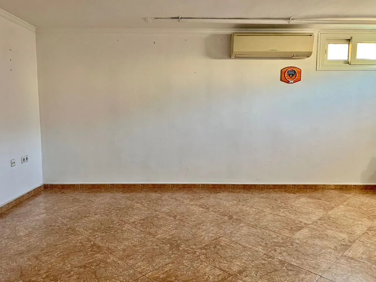 26fe4fa6-5441-4060-b7c2-4d1949f3a9a1