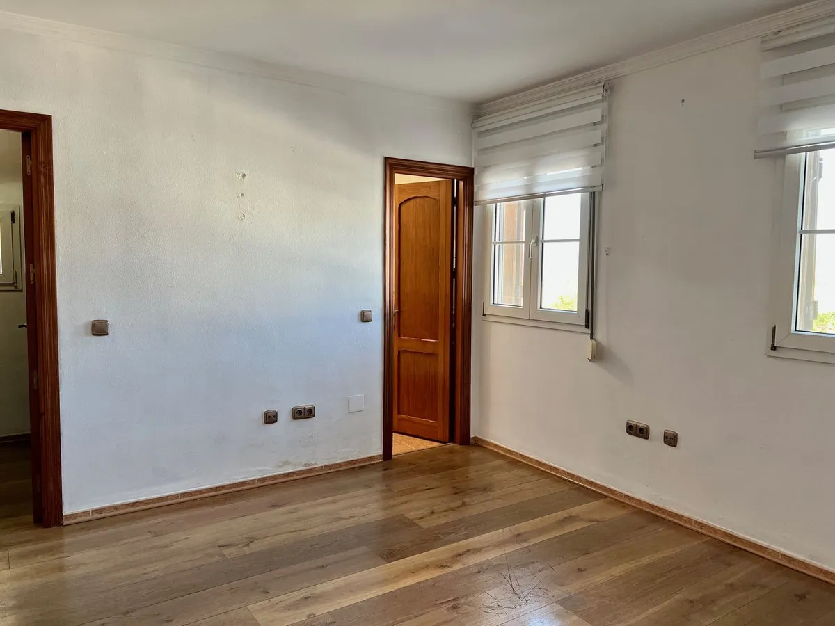 79c73892-85cf-46e8-9782-d71edfbb0d0d